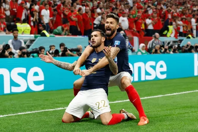 欧洲足球盘世界杯-姆巴佩两度策攻 法国2-0进决赛将战阿根廷